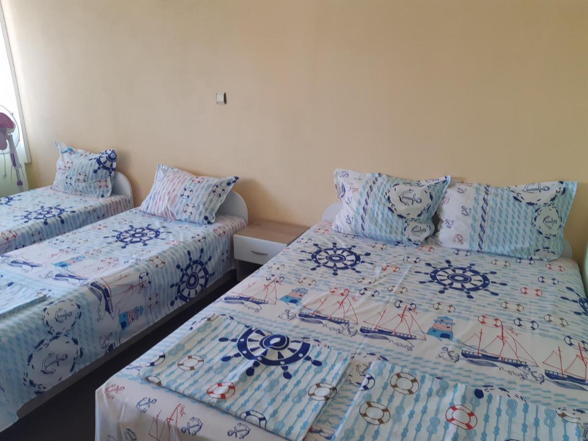 Kazlarov Guest House Kiten  Eksteriør billede