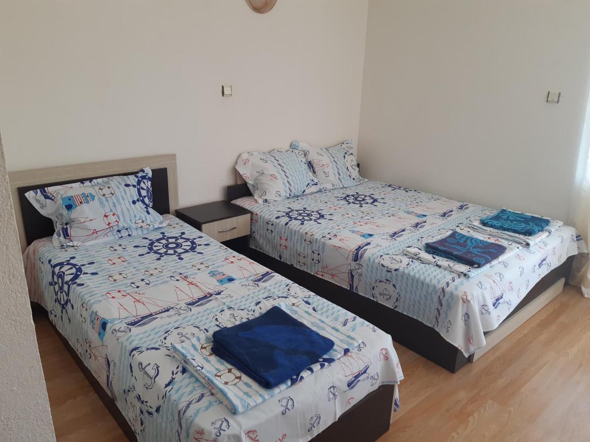 Kazlarov Guest House Kiten  Eksteriør billede