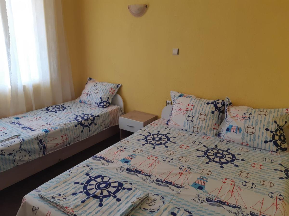Kazlarov Guest House Kiten  Eksteriør billede