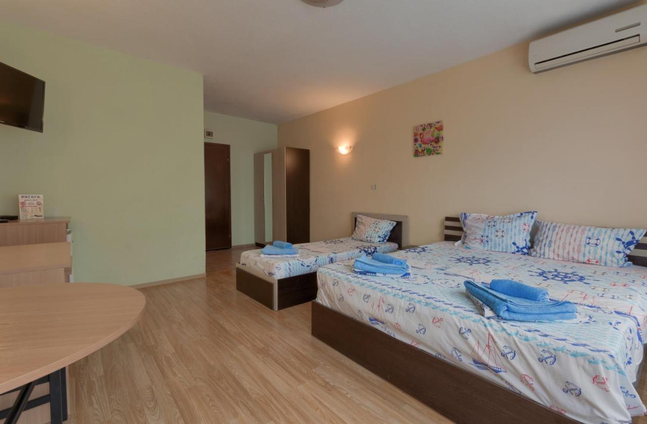 Kazlarov Guest House Kiten  Eksteriør billede