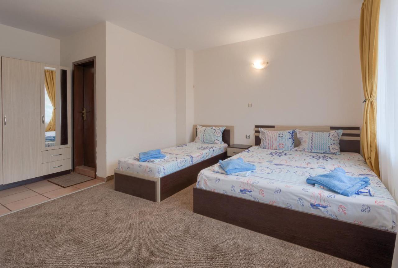 Kazlarov Guest House Kiten  Eksteriør billede