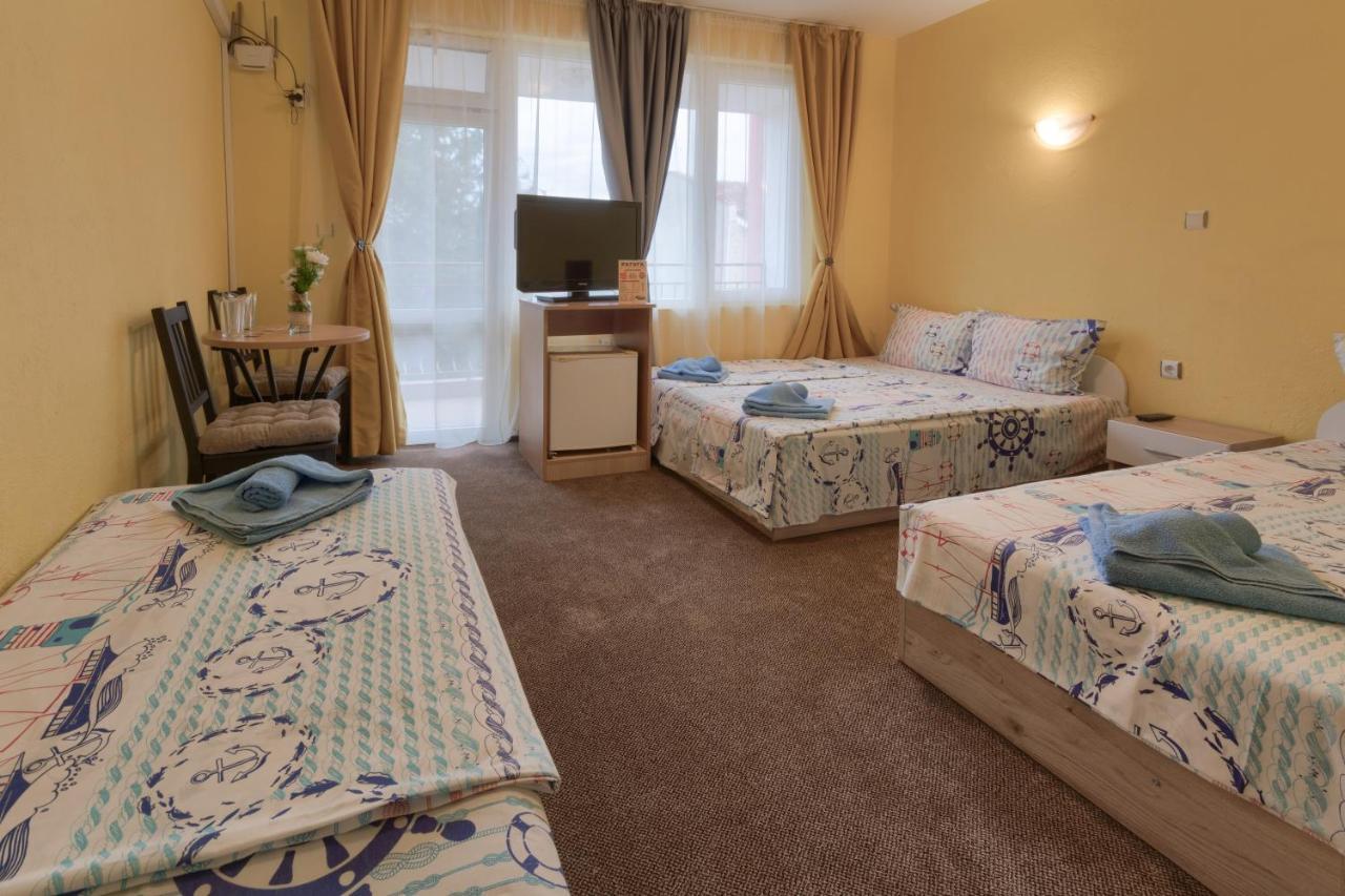 Kazlarov Guest House Kiten  Eksteriør billede