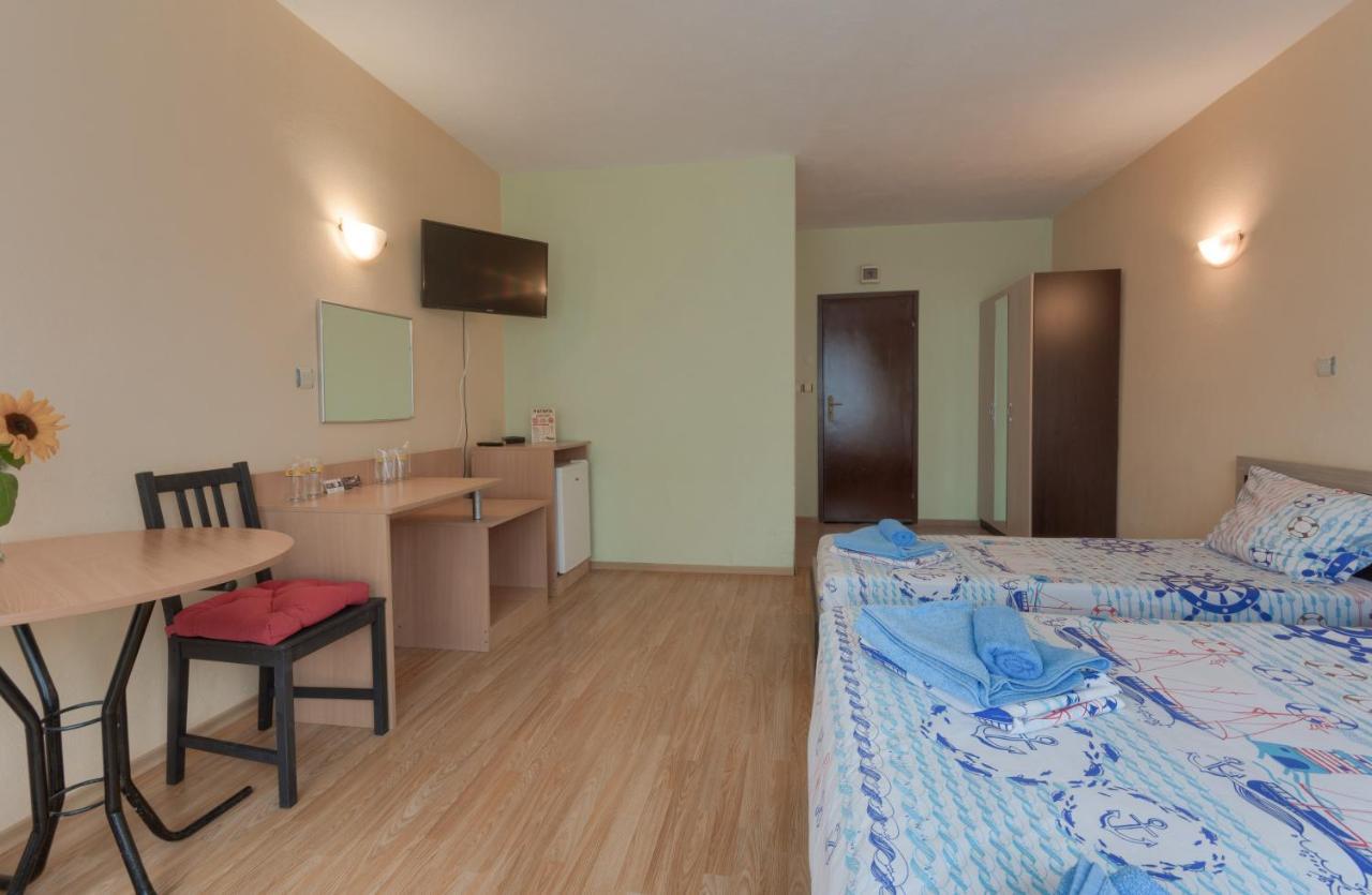 Kazlarov Guest House Kiten  Eksteriør billede